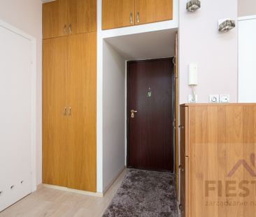 Warszawa, Śródmieście, Hoża - Photo 3