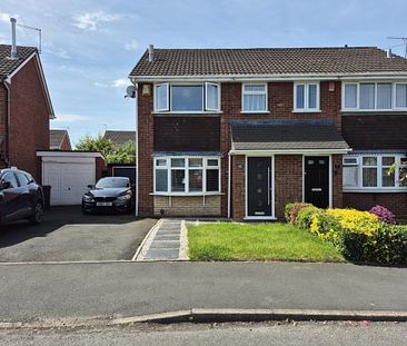 Marine Crescent, Wordsley, Stourbridge, DY8 - Photo 1