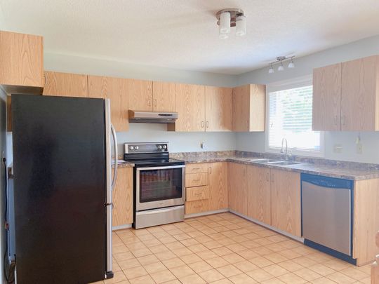 For Lease - 3457 WYMAN Crescent, Hunt Club - Windsor Park Village and Area, Ontario - Photo 1