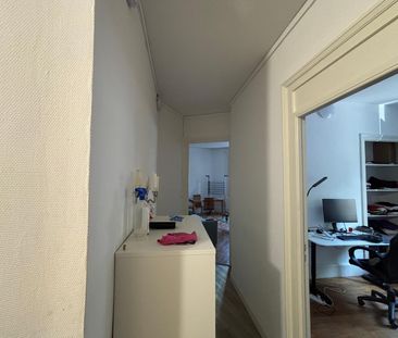 Location Appartement 2 pièces 44m² LYON 8ème - Photo 5