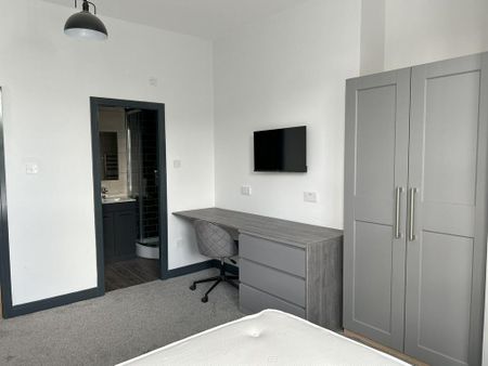 2 bedroom flat to rent - Photo 5