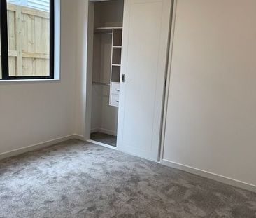 Two Bedroom Flat Available - On 29th July 2025 - Photo 4