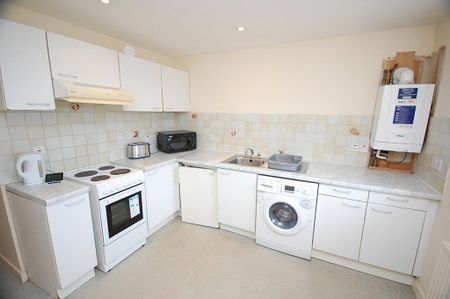 2 bedroom flat to rent - Photo 5