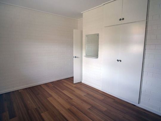 2/12 Crosby Street, Seacliff - Photo 1