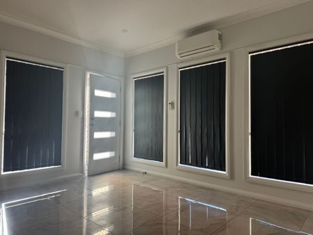 3 BEDROOMS IN BONNYRIGG - Photo 5