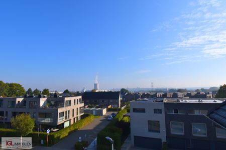 Dakappartement met terras te huur - Photo 3