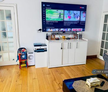 3 bedroom bungalow to rent - Photo 2