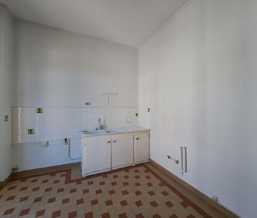 Location Appartement 2 pièces 77m² TOURS 37000 - Photo 4