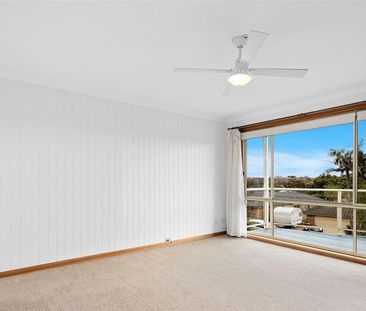Size, Space & Stunning Views – 69 Newing Circuit, Kiama Downs - Photo 5