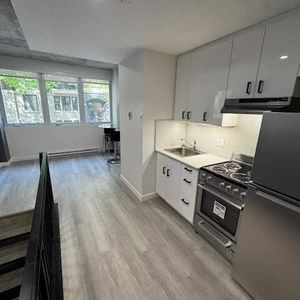 ENSOLLEILLÉ - GRAND SPECTACULAIRE 2 CAC FERMÉES - Photo 2