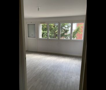 Location Appartement 3 pièces 61 m² Issoudun - Photo 6