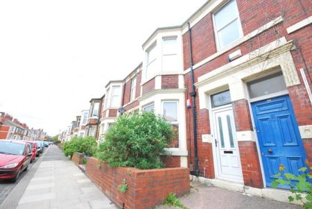 3 Bed - Shortridge Terrace, Jesmond - Photo 2