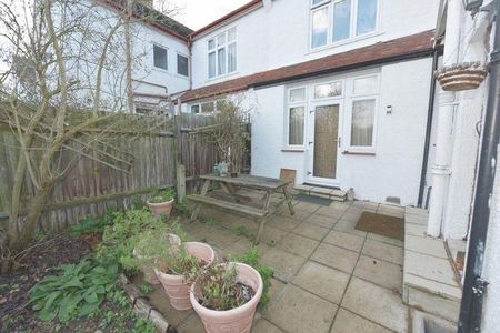 Flat share to rent - Photo 4