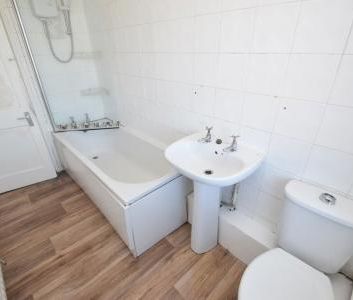 Gort Place - DH1 - Photo 4