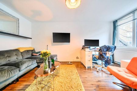 1 bedroom flat to rent - Photo 2