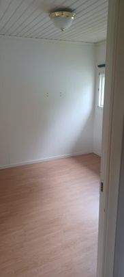 Vargmossevägen, Almunge - Foto 1