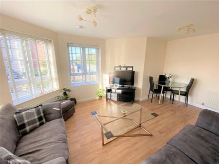 3 bedroom apartment to rent - Photo 2