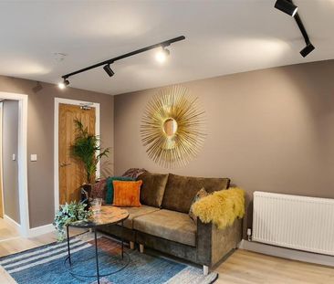 1 bedroom in a house share to rent - Photo 4