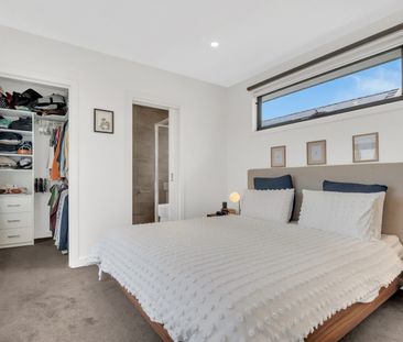 4 Fame Street, Coburg North VIC 3058 - Townhouse For Rent | Domain - Photo 6