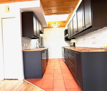 2100 Rue Jean Talon E. - Photo 1