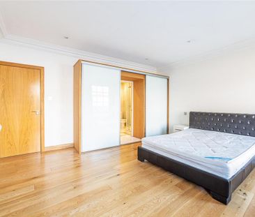 3 bedroom apartment to rent - Photo 2