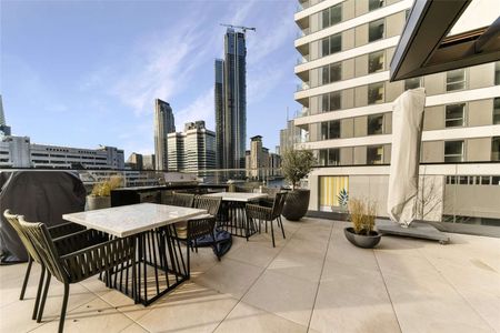 10 George Street: Modern waterside apartments in the Heart of Wood Wharf with outstanding connectivity into Central London and 6,000 sq ft of Premium Amenities - Photo 2