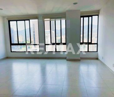 Exclusivo Penthouse en Torre Tive Baumé | Piso 19 Vista Espectacular - Photo 1