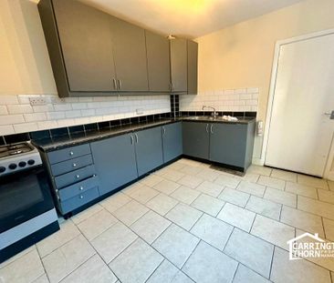 3 bedroom end of terrace house to rent - Photo 5