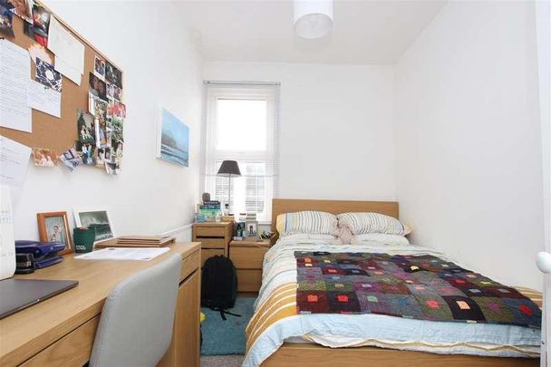 Lower Bristol Road, Bath, BA2 - Photo 1