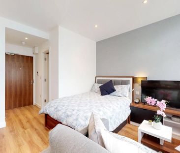 Studio to rent - Photo 3