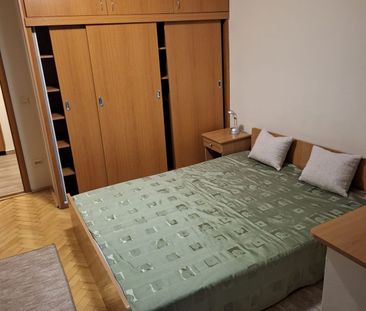 Apartament 2 camere, zona Circumvalatiunii - Iulius Mall - Fotografie 2