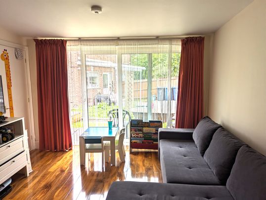 Stylish One Bedroom Annex Flat for Rent in Greenford - Photo 1