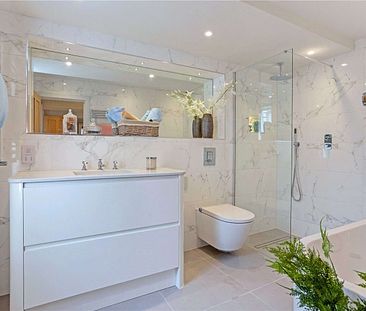 Stunning mews house conversion, with off road parking, in the heart of this thriving market town. - Photo 3