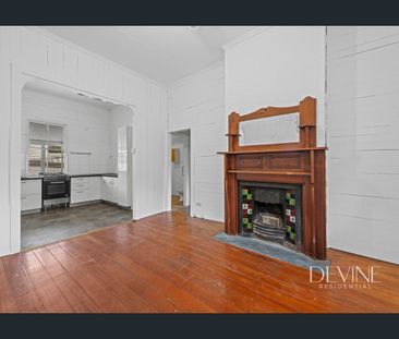 Character-filled Queenslander, Lifestyle Location - Photo 1