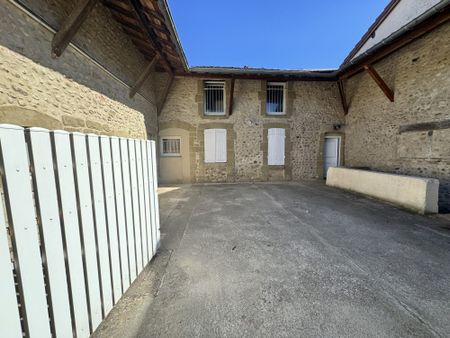 Location Maison 5 pièces 150m² BOURG DE PEAGE 26300 - Photo 5