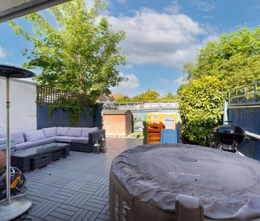 3 bedroom semi-detached house to rent - Photo 3