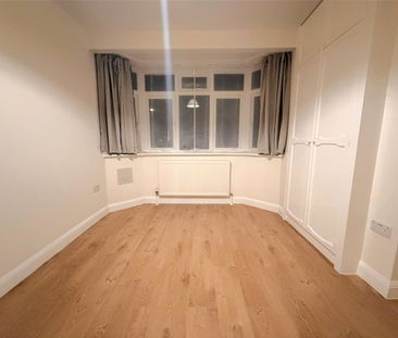 Cleveley Crescent, Ealing, W5 1DZ - Photo 3