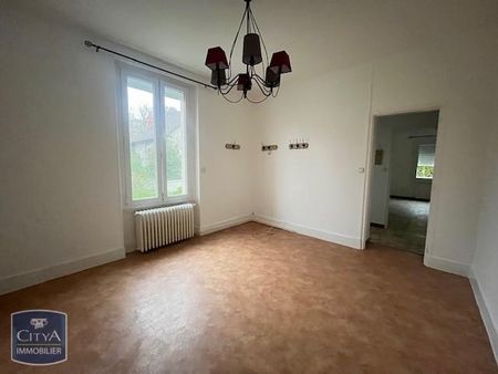 Location Maison 5 pièces 116m² VIERZON 18100 - Photo 2