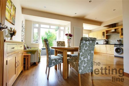 Fillebrook Avenue, Enfield, EN1 3BA - Photo 3
