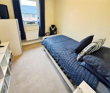 2 bedroom semi-detached house to rent - Photo 4