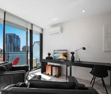 911/52 Park Street, South Melbourne VIC 3205 - Apartment For Rent |... - Photo 2