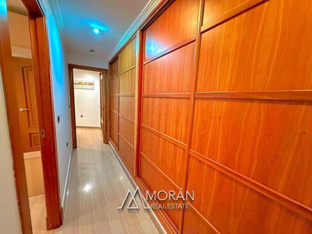 3 room luxury Apartment for rent in Alicante, Valencia - Photo 4