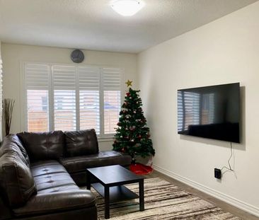 For Lease - 1575 Chretien Street, Milton, Ontario - Photo 1