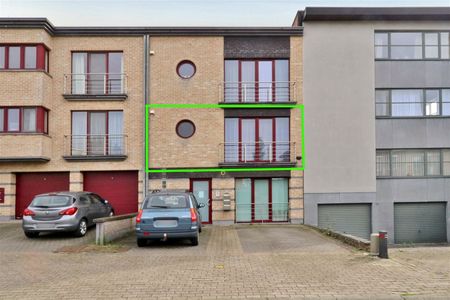 Appartement met 2 slpks, terras en staanplaats - Photo 3