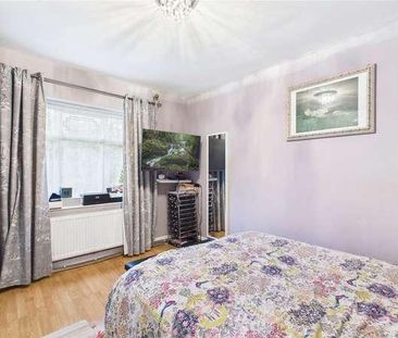 Highfield Road, Woodford Bridge, Essex, IG8 - Photo 6