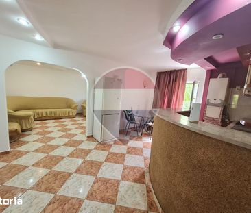 Apartament cu 4 camere de închiriat la etajul 2 - Fotografie 3