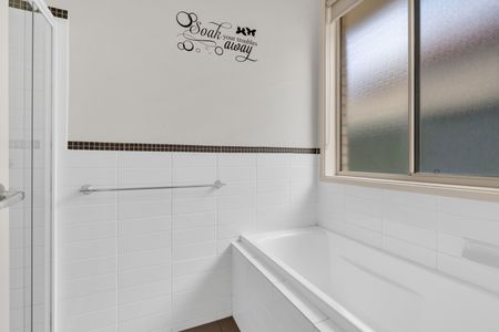 45 Hindmarsh Cct, Mawson Lakes SA 5095 - House For Rent | Domain - Photo 4