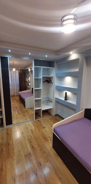 Garsoniera de inchiriat zona Tractorul - Fotografie 1