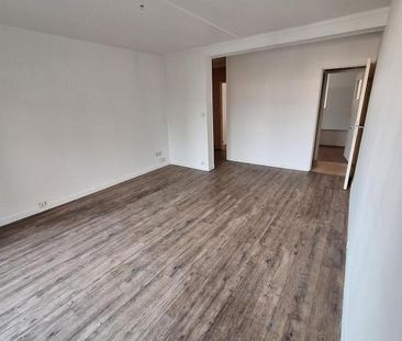 T4 AU 112 RUE LEON JOUHAUX - Photo 2