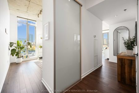 8 Gladstone Lofts - Photo 2